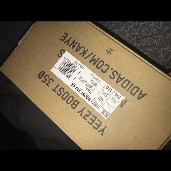 Yeezys butter - Picture 4 of 4